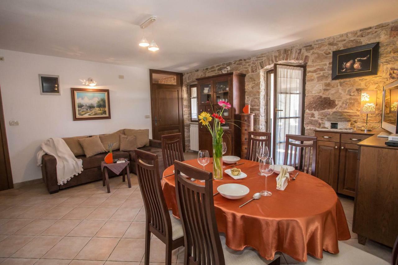 Nona Nina Apartment Vižinada Екстериор снимка
