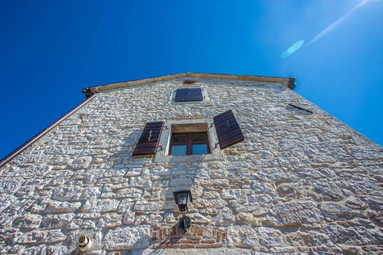 Nona Nina Apartment Vižinada Екстериор снимка